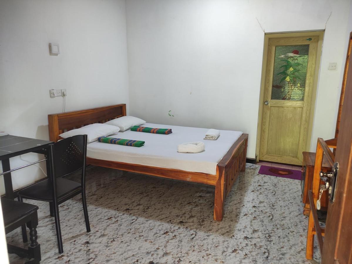 Deer Garden Guest Hotel Polonnaruwa Ngoại thất bức ảnh